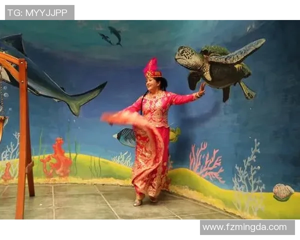 畅享夏日清凉泳池派对 欢聚一堂共度欢乐时光